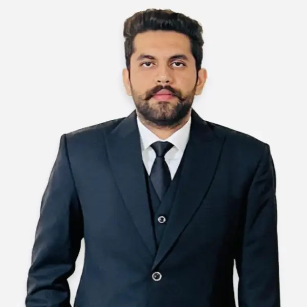 Ravneet Gill Legal Technician